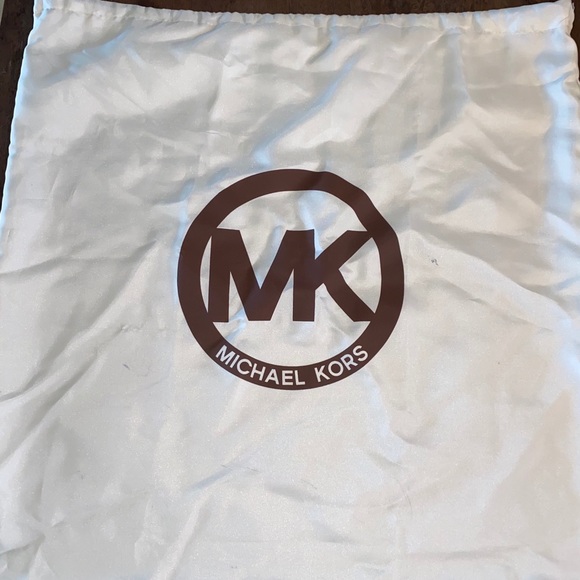 Michael Kors purse and wallet - Picture 6 of 7